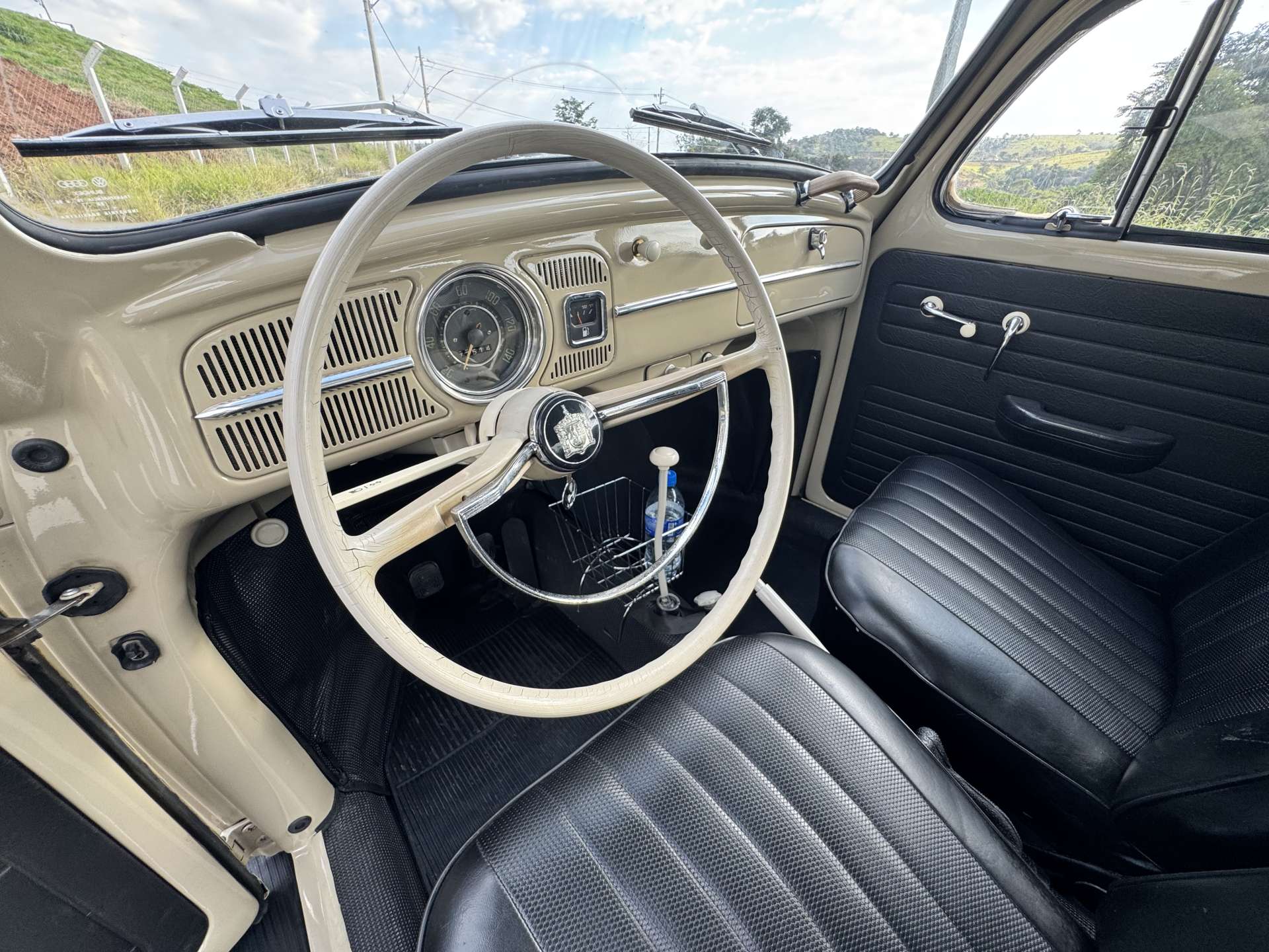 VW FUSCA 1300 1969 Bege Claro